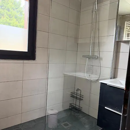 Beautiful Duplex 5 Minutes From The Center Апартаменти