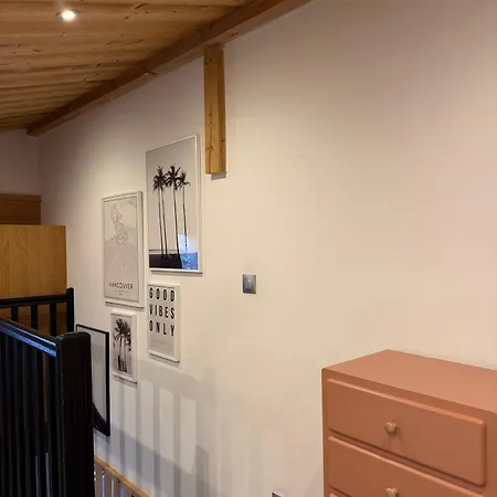 Beautiful Duplex 5 Minutes From The Center *